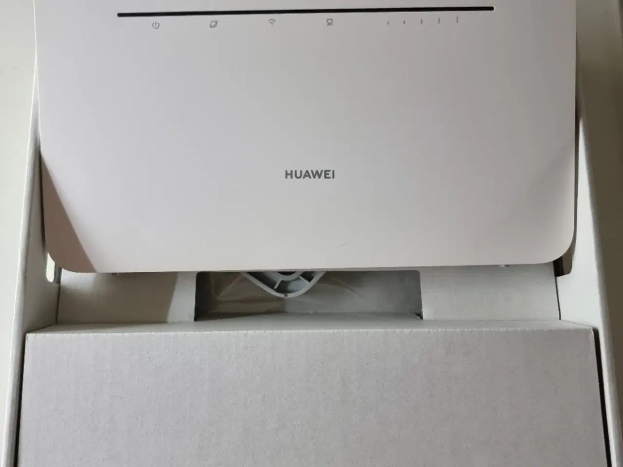 Billede 2 - Huawei B535-232 Trådløs router