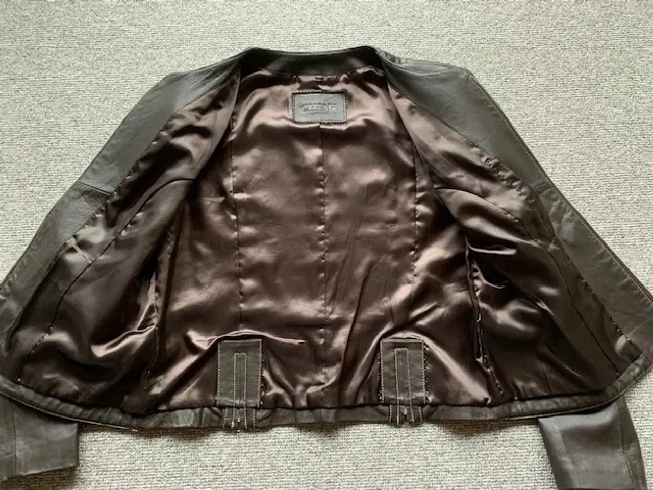 Billede 13 - Skindjakke brun str. 44 - begrænset brugt/som ny