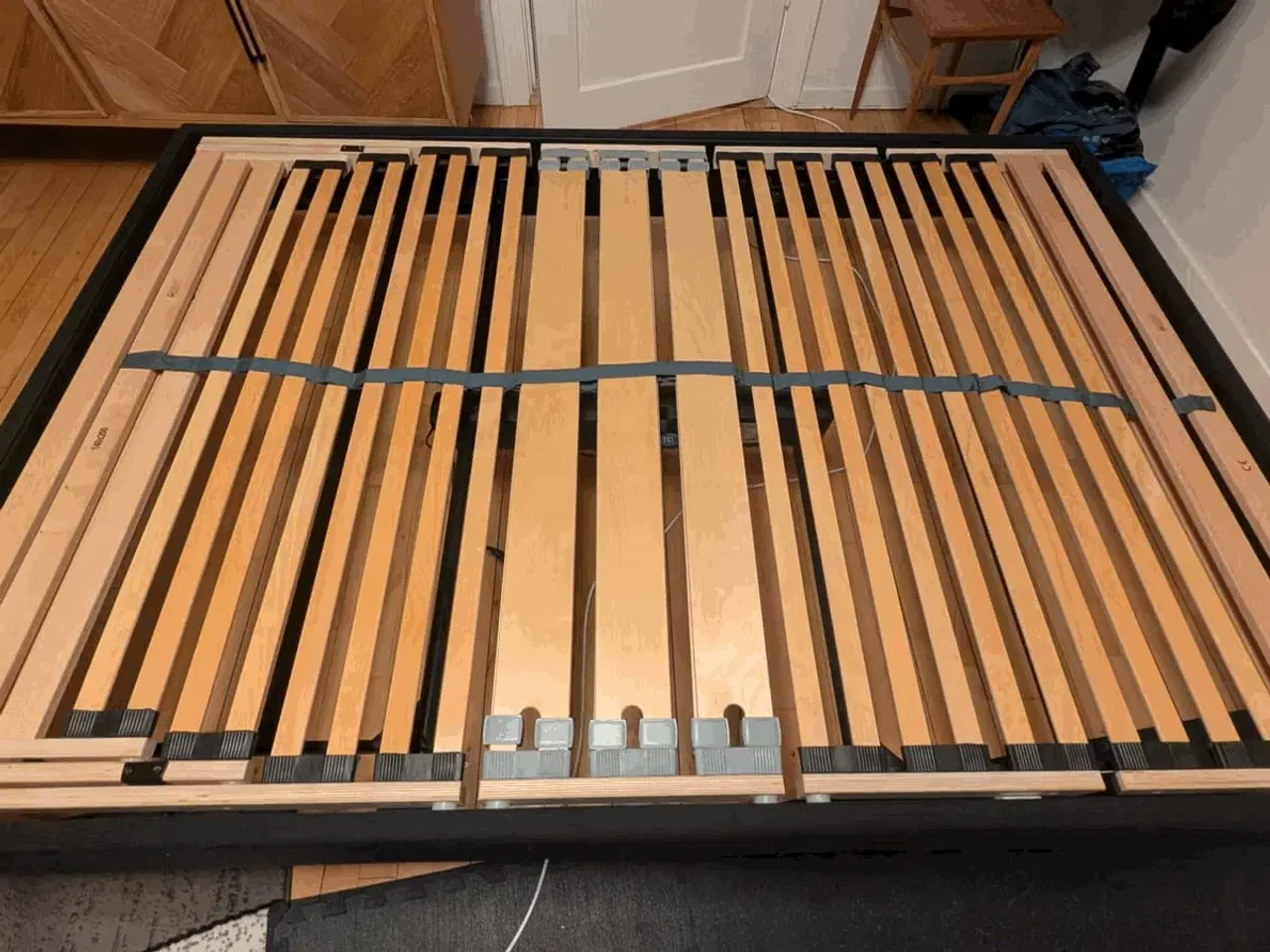 Billede 6 - Elevations-seng 140 x 200 cm 