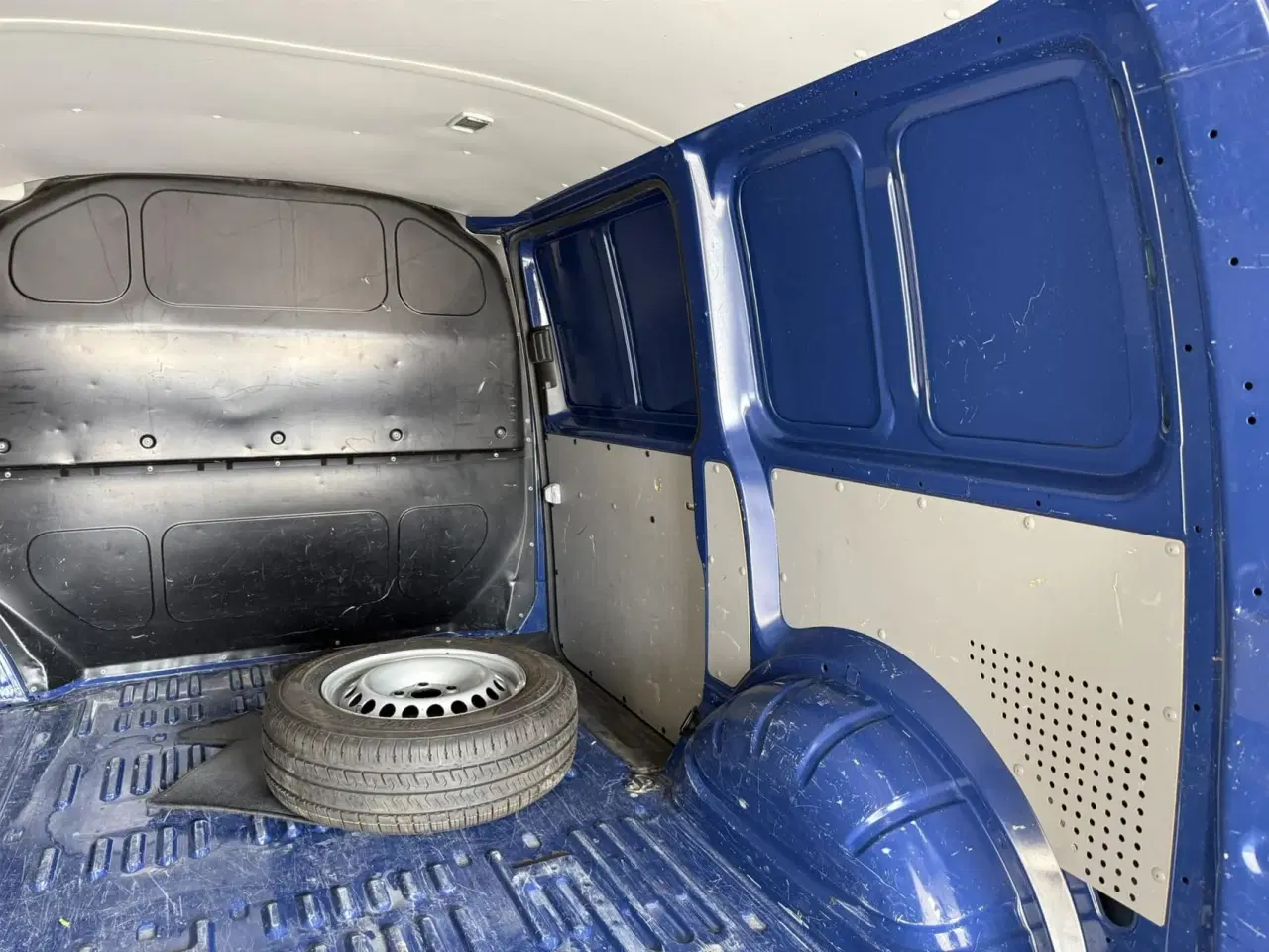 Billede 9 - VW Transporter Kort 2,0 TDI Eco-light 85HK Van