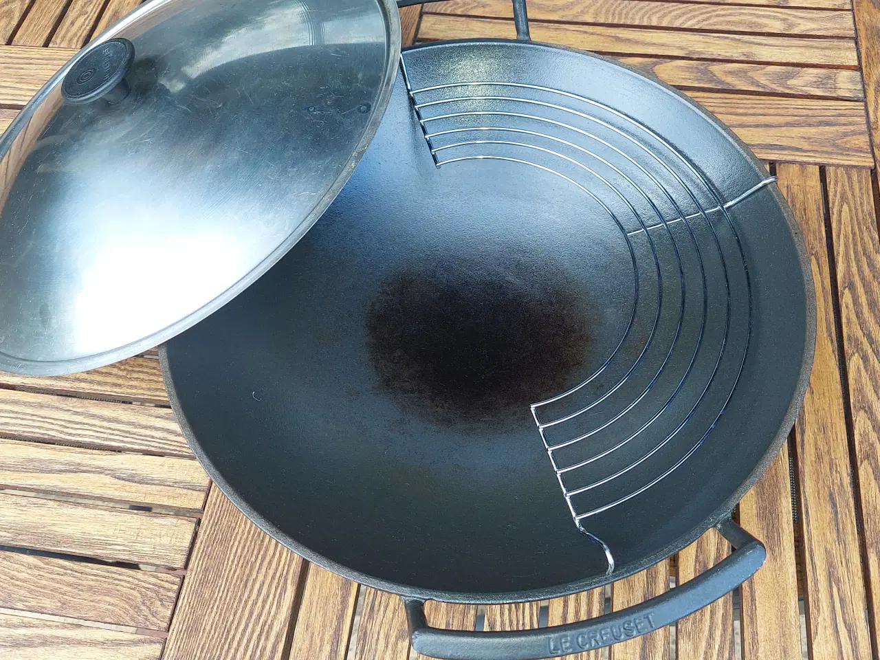 Billede 1 - Wok Le Creuset, med låg