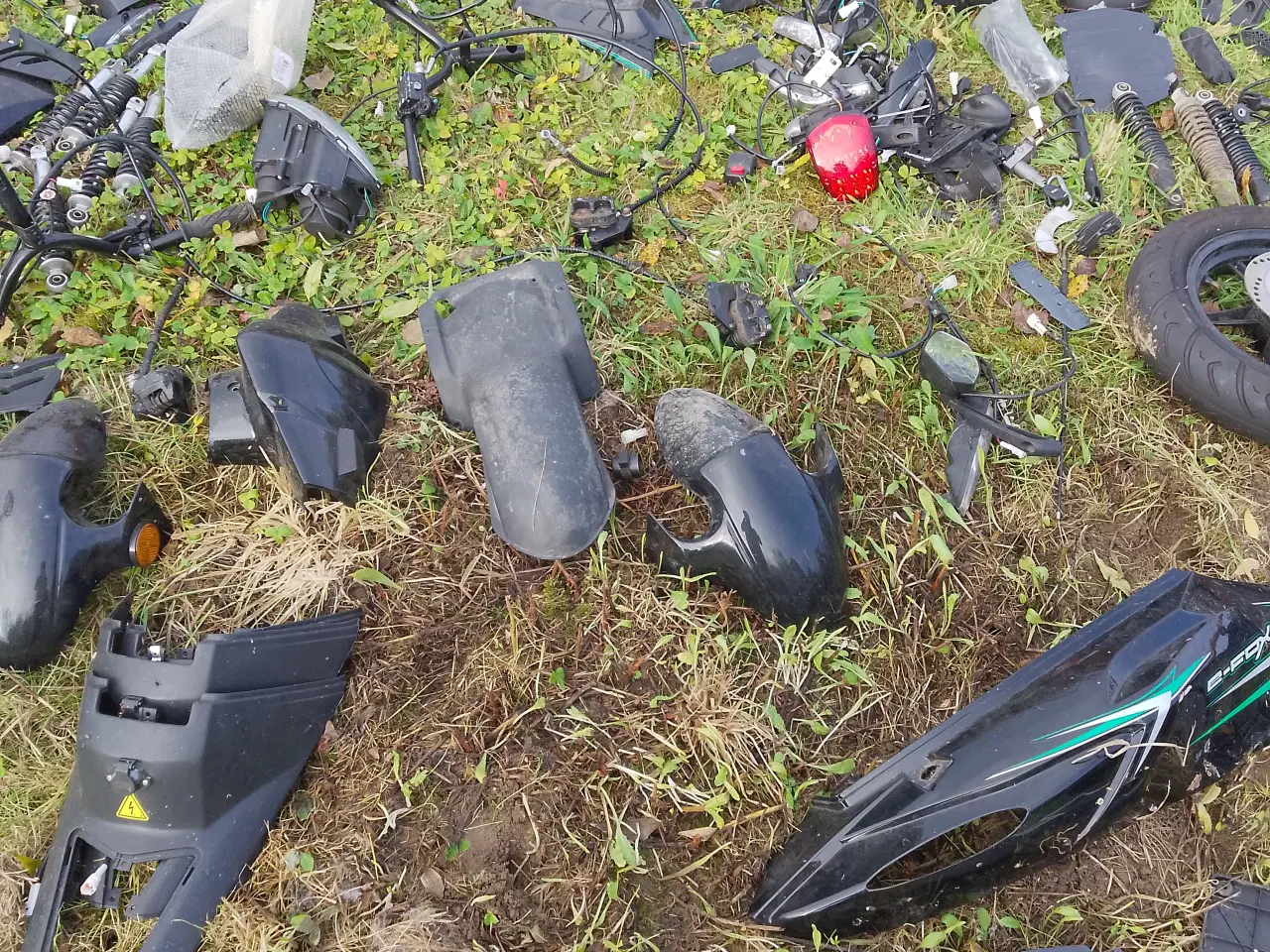 Billede 3 - Dele til Vga E-fox sælges