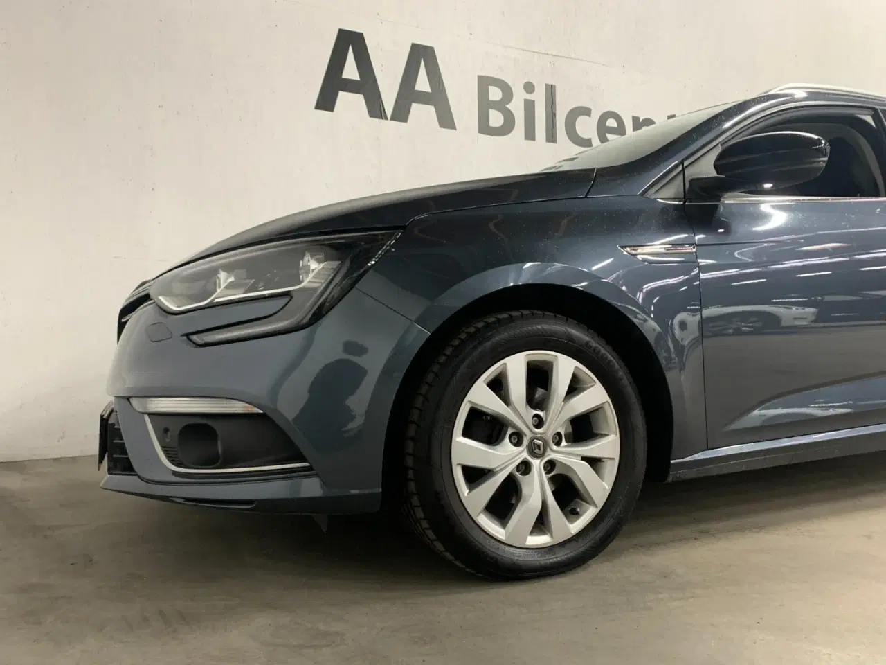 Billede 4 - Renault Megane IV 1,3 TCe 140 Limited Sport Tourer