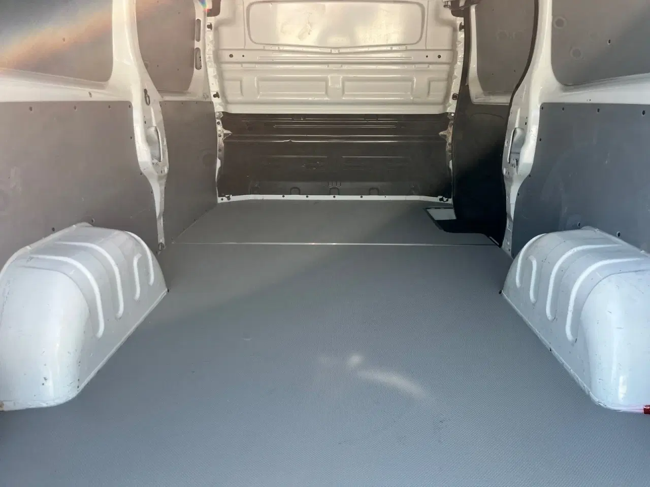 Billede 10 - Renault Trafic T29 2,0 dCi 120 L2H1