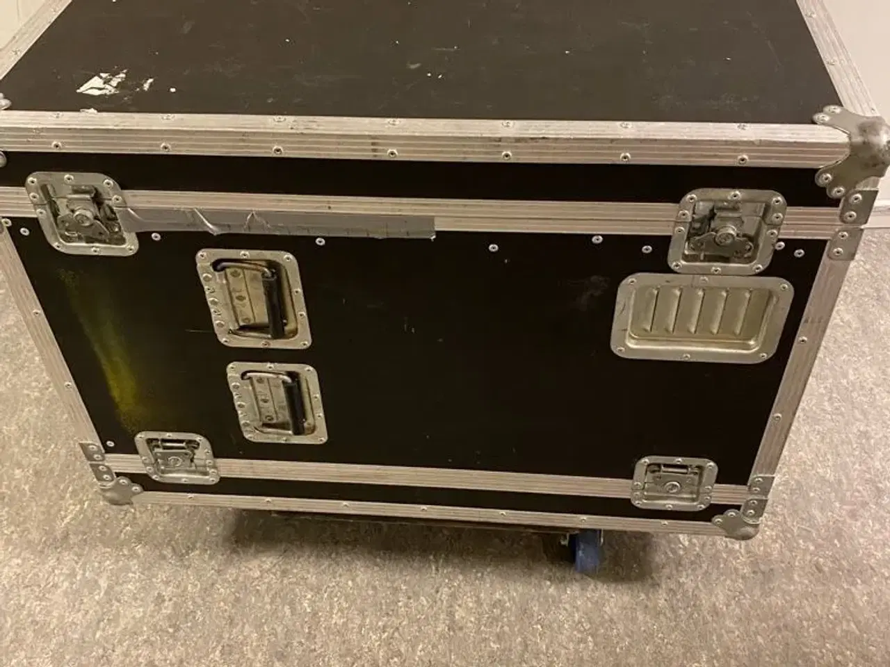 Billede 13 - Mixer, forstærker, effekt og flightcase