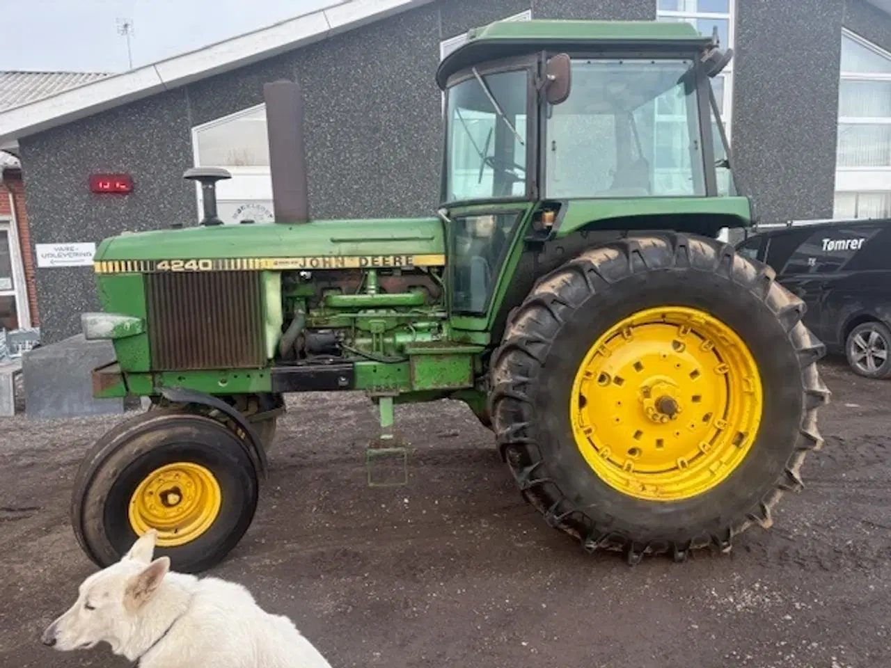 Billede 2 - John Deere 4240 STÅR HELT ORIGINAL I LAK OG ALT