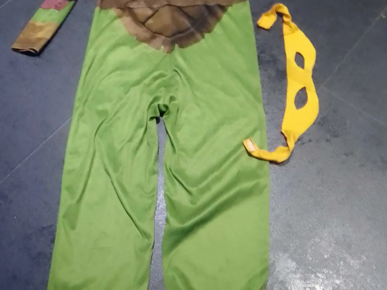 Billede 2 - Ninja turtel dragt 