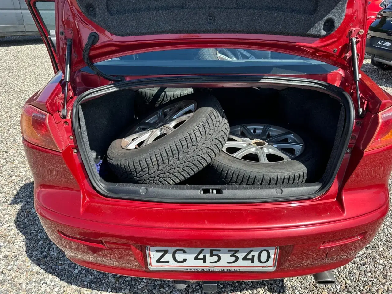 Billede 9 - Mitsubishi Lancer 1,8 Instyle SportBack