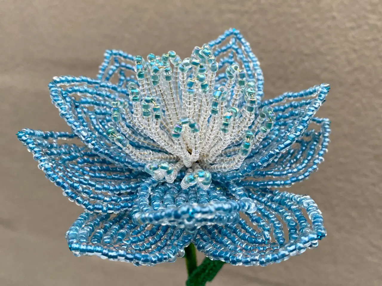 Billede 7 - Unikke evigheds blomster, lavet af perler