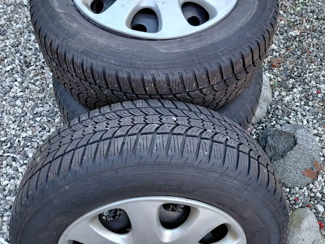 Billede 1 - Peugeot 2008 vinterdæk 205/65 incl stålfælge