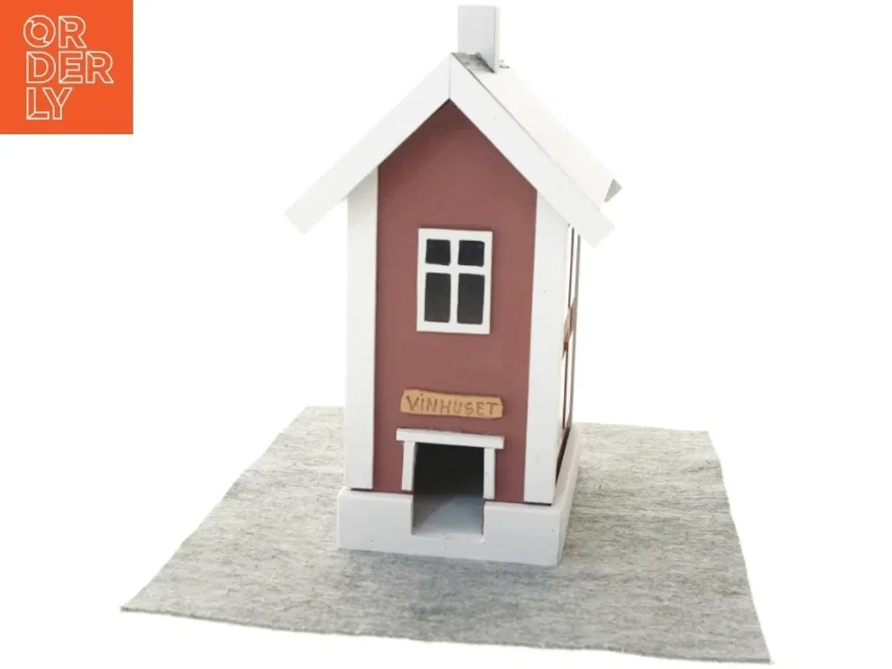 Billede 1 - Vinholder i form af et hus (str. 40x23x17 cm)