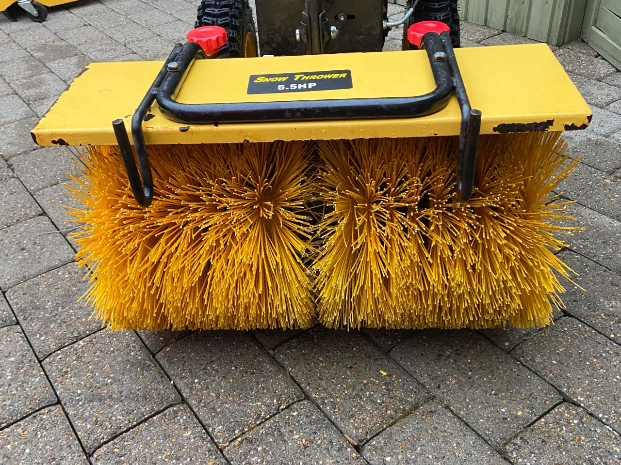 Billede 5 - Snow Thrower Fejemaskine med Opsamler