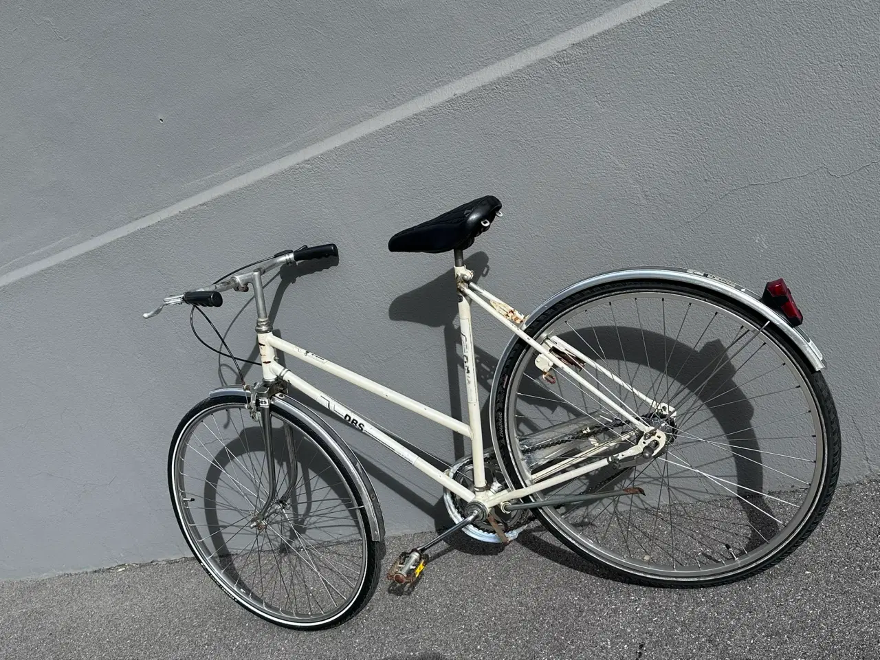 Billede 8 - Hvid DBS dame retrocykel