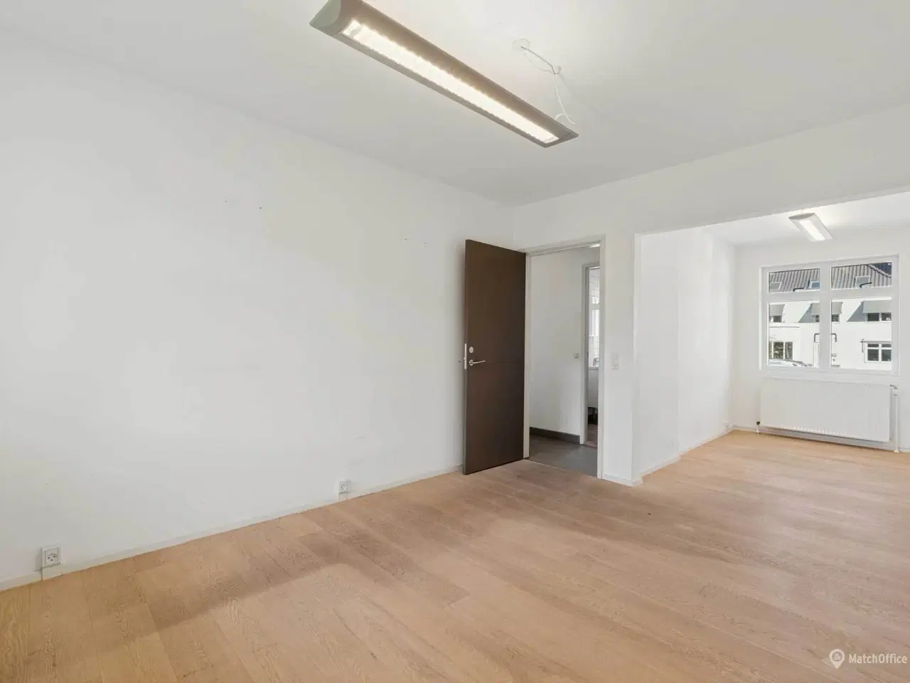 Billede 6 - 311 m2 charmerende ”mini-kontordomicil” tæt på Glostrup Station med adgang til fælles kantine.