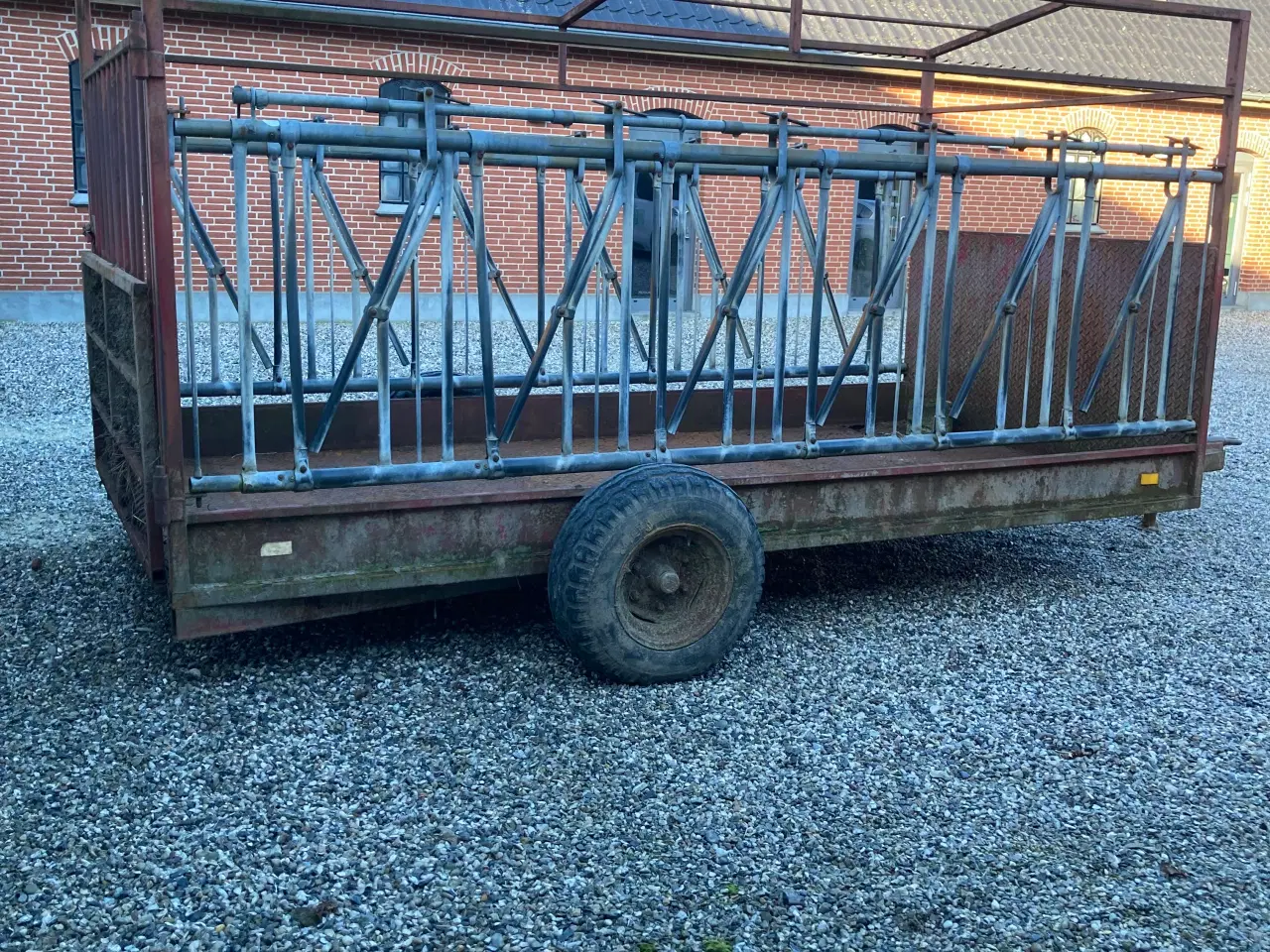 Billede 2 - Kreaturvogn 