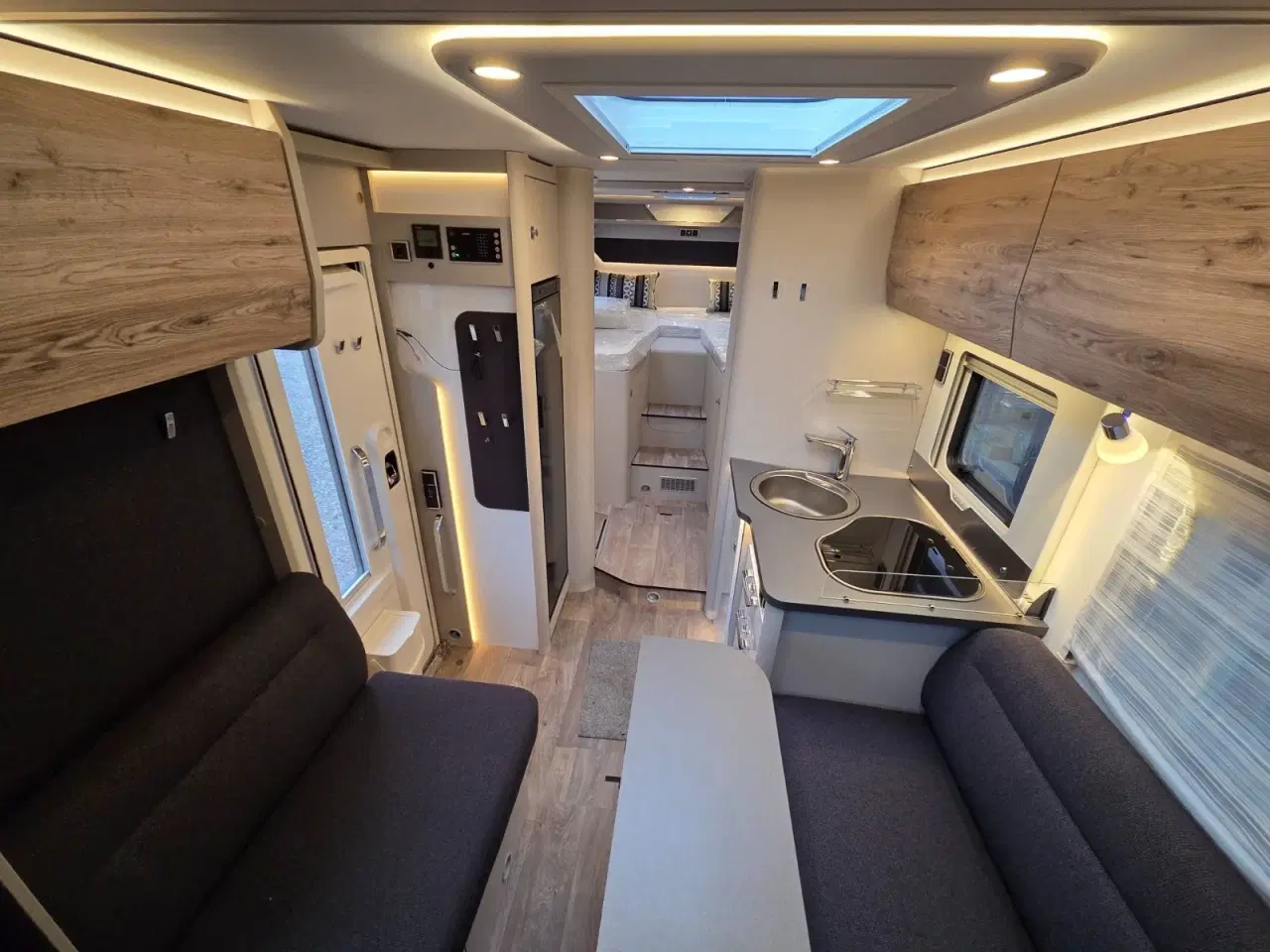 Billede 9 - Hymer Tramp S 685 2,0 CDi 170 aut.