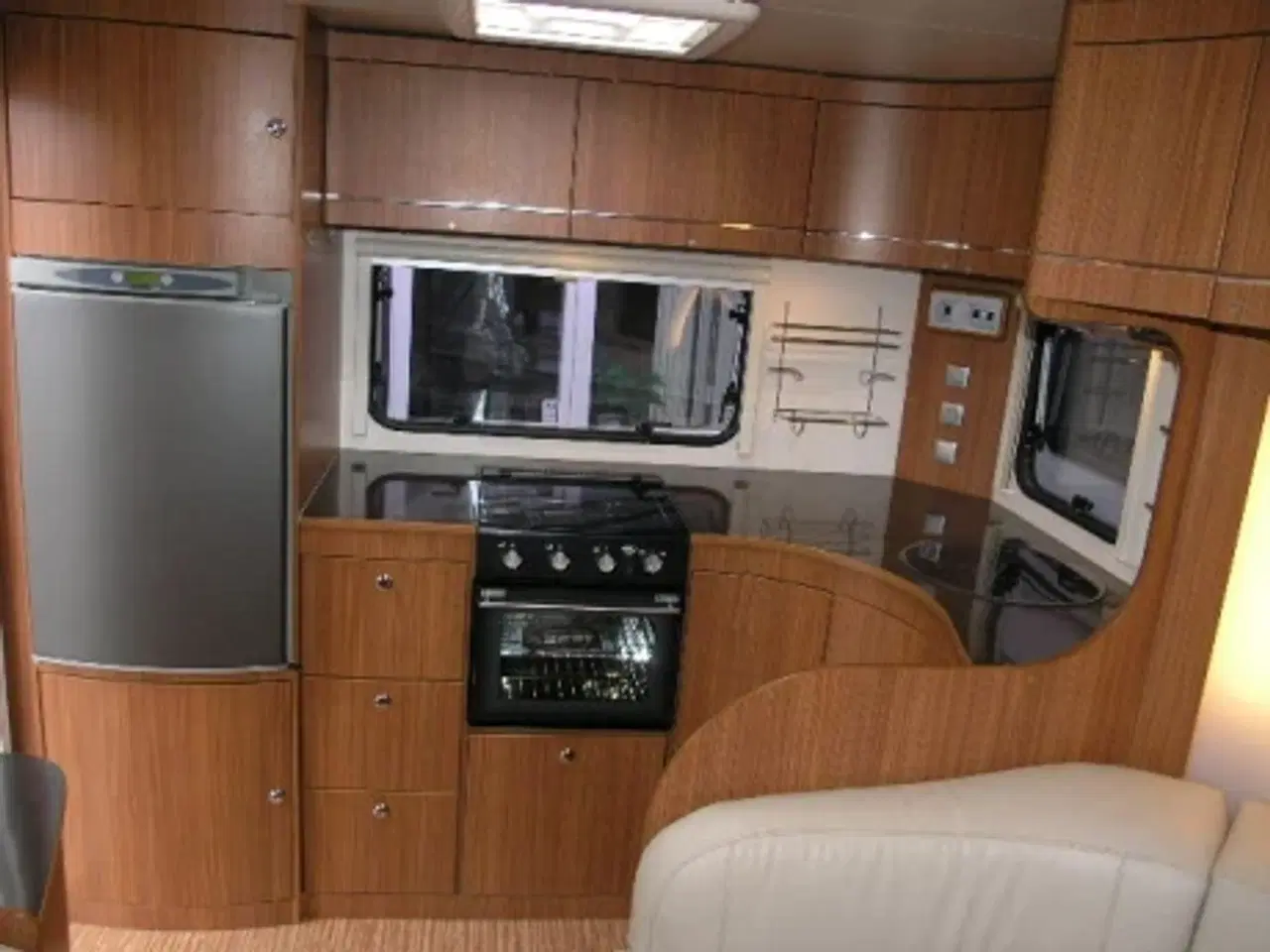 Billede 8 - Adria Adiva 553 PH