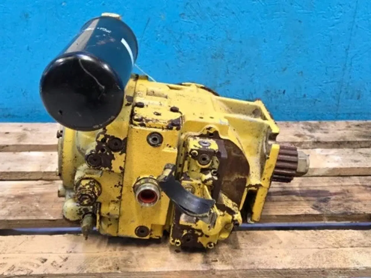 Billede 15 - New Holland TX68 Hydrostatisk Pumpe 9811195