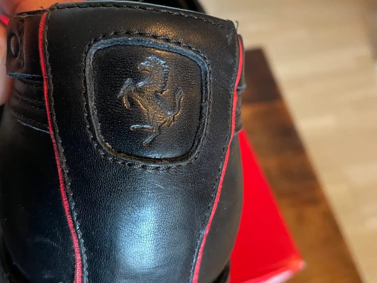 Billede 4 - Originale Ferrari golfsko 