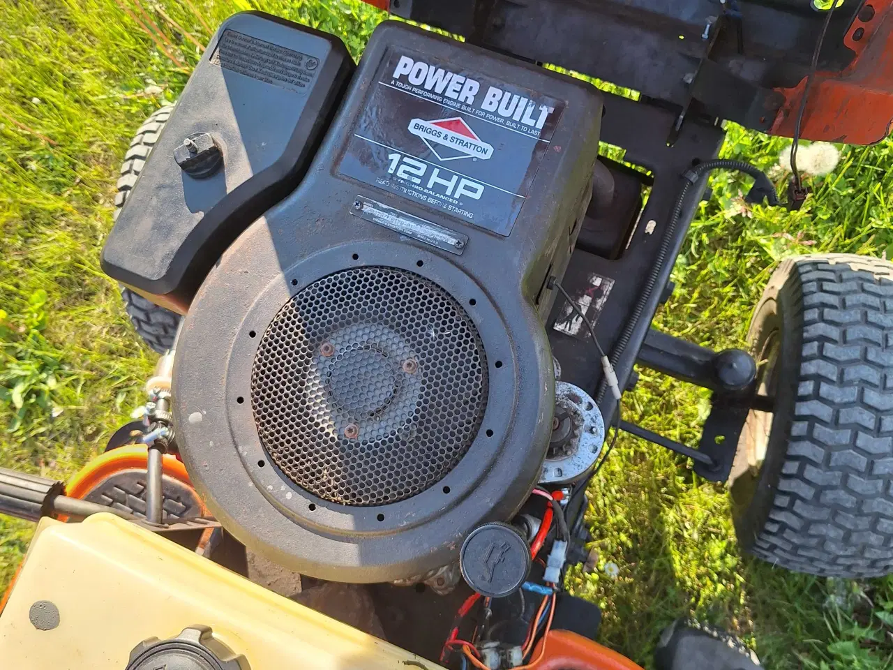 Billede 5 - Havetraktor Husqvarna LT 125