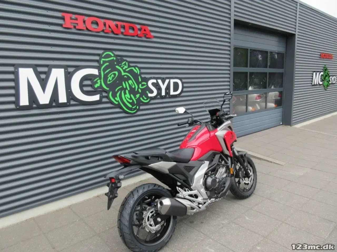 Billede 3 - Honda NC 750 XA MC-SYD BYTTER GERNE 5 ÅRS FABRIKS GARANTI