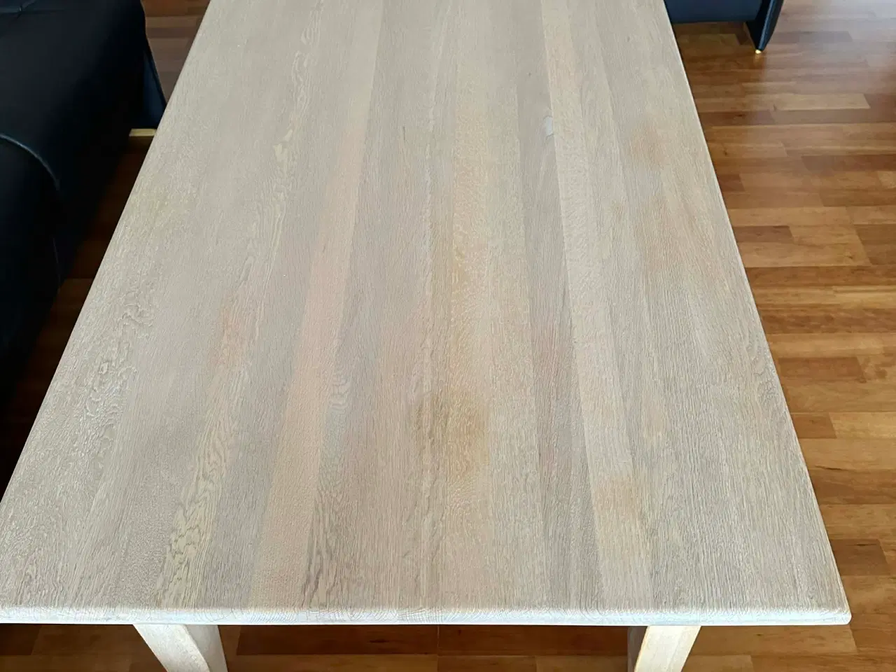 Billede 1 - Flot sofabord i eg sælges