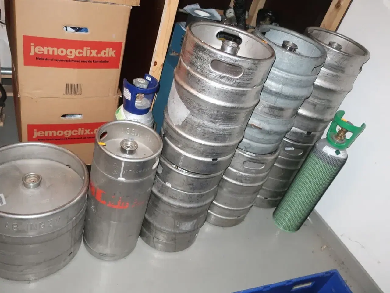 Billede 15 - Fadøls anlæg, haner og fustager