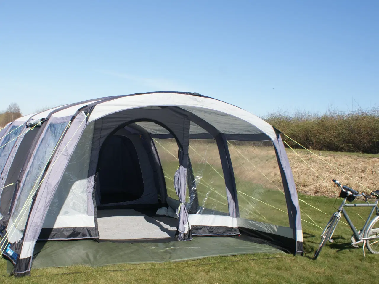 Billede 1 - Stort familietelt Kampa Hayling air 6