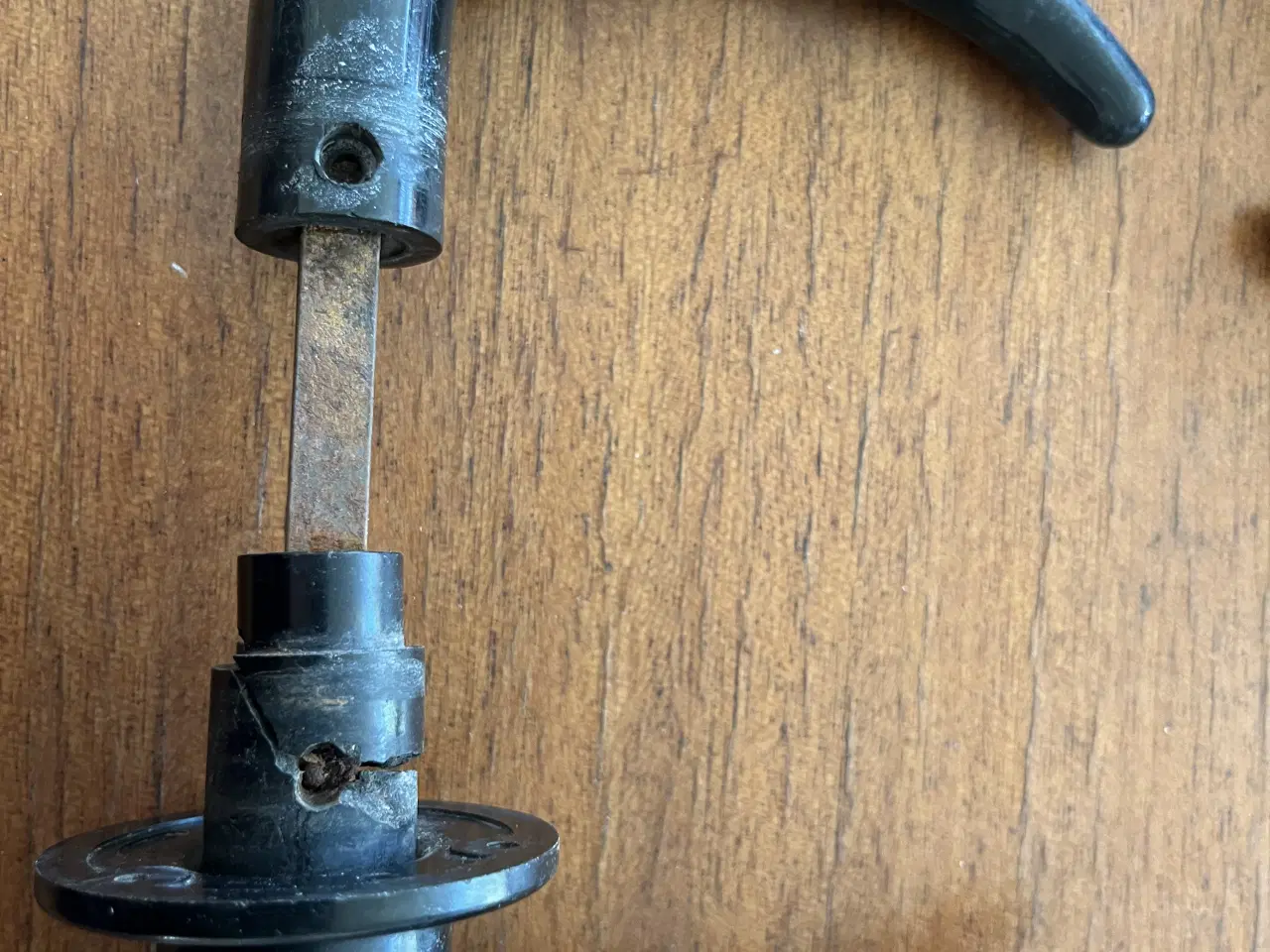 Billede 5 - Dørhåndtag/dørgreb- ældre i hård plast