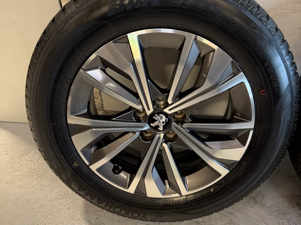 Billede 5 - 17”originale Peugeot fælge med nye vinterdæk