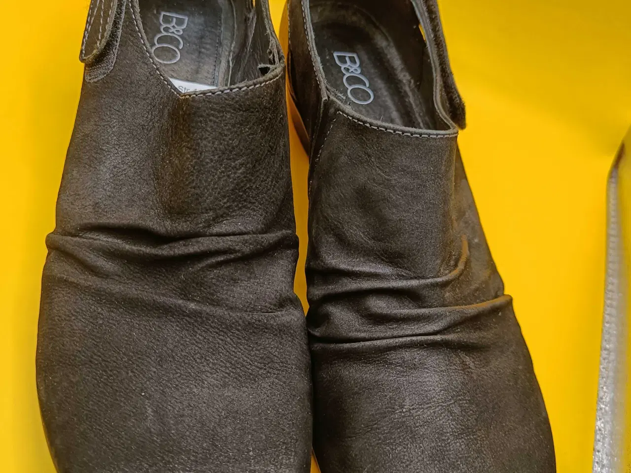 Billede 10 - B&Co sort læder sko 41str 