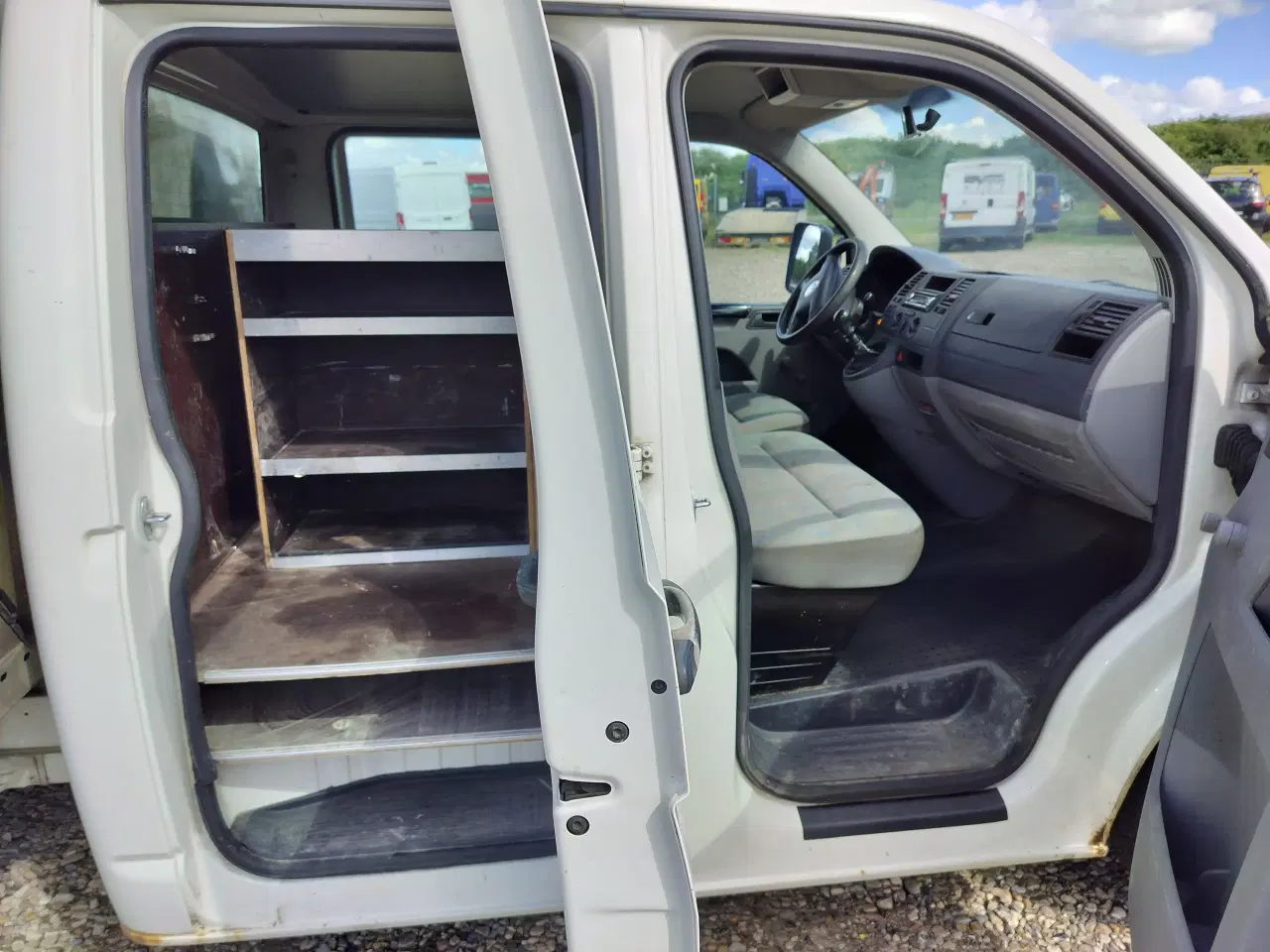 Billede 8 - VW Transporter 2,5 TDI Db Kabine / Varebil Lad