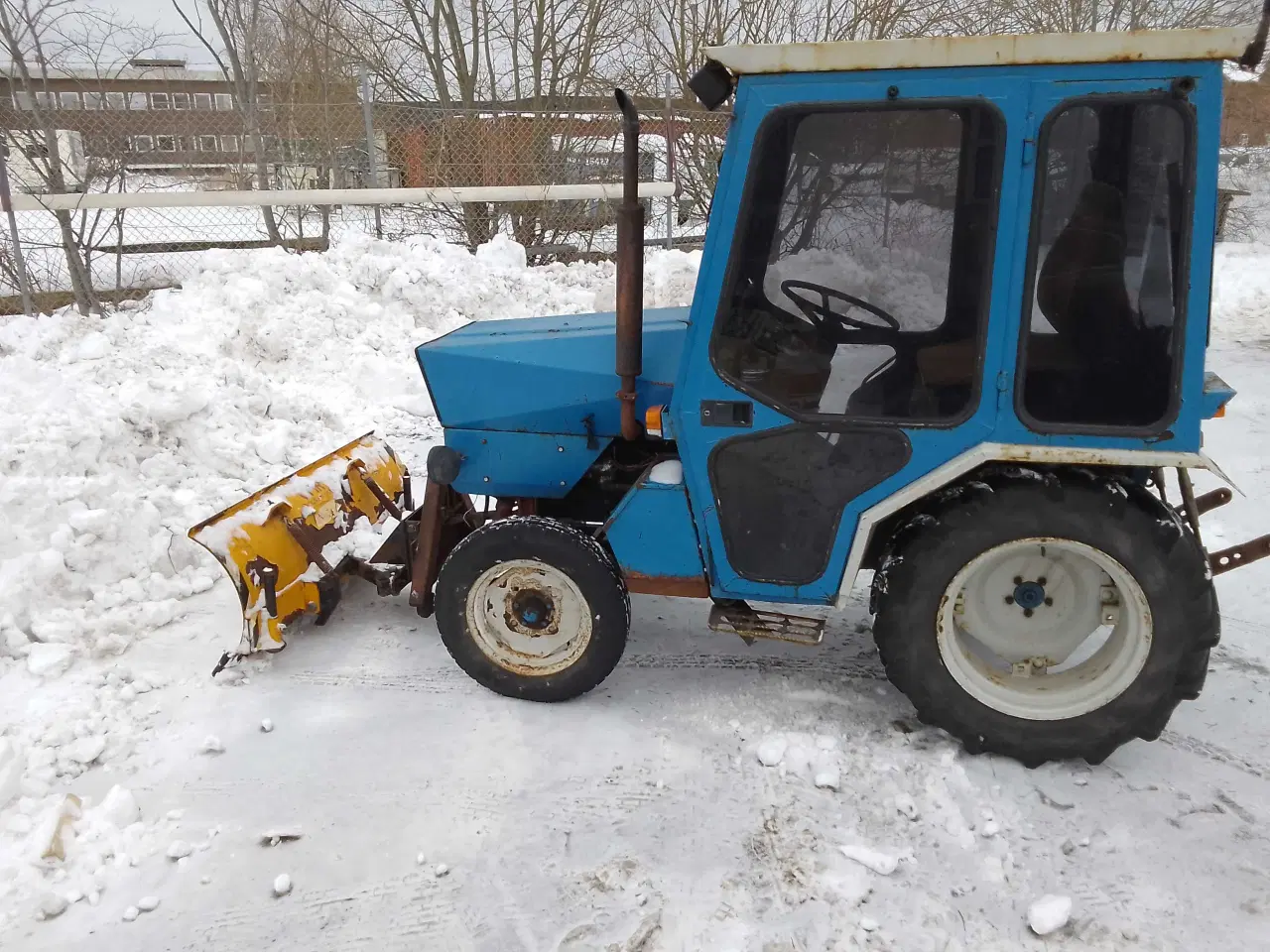 Billede 5 - Kompakt traktor