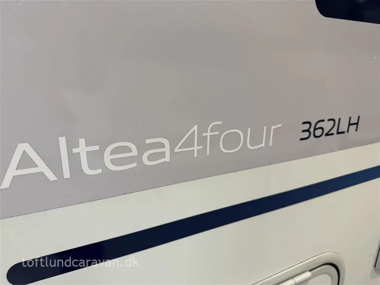 Billede 21 - 2020 - Adria Altea4Four 362 LH   Fremtræder som ny, m/MOVER+GULVVARME+STORT KØL/FROST mv. ET SUPER GODT TILBUD HER.