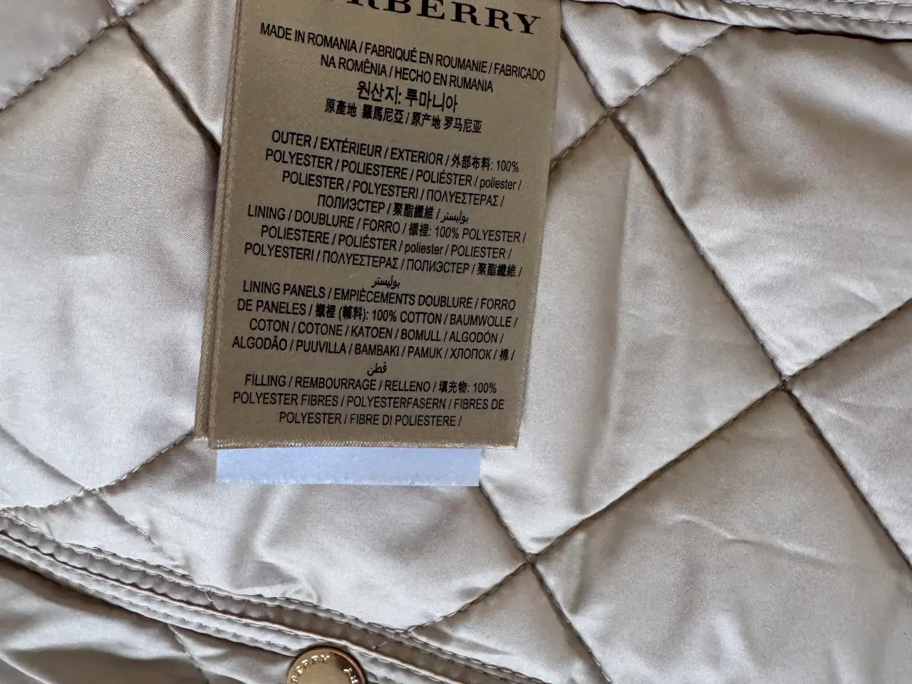 Billede 5 - Burberry quiltet jakke – beige, næsten som ny