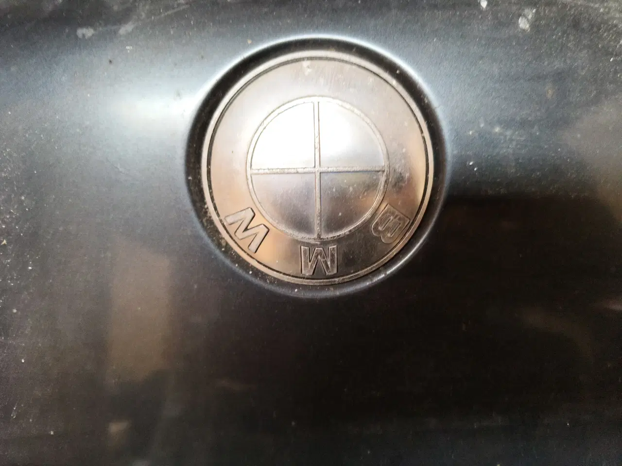 Billede 3 - Bmw E34 V8 motorhjelm