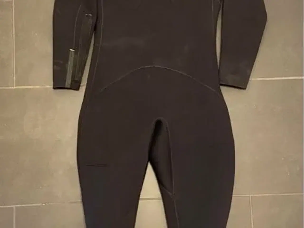 Billede 1 - 2XU svømmedragt i sort