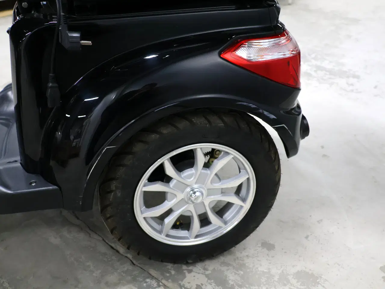 Billede 10 - VGA Tres EU5 årg 2024. 3 hjulet El-scooter