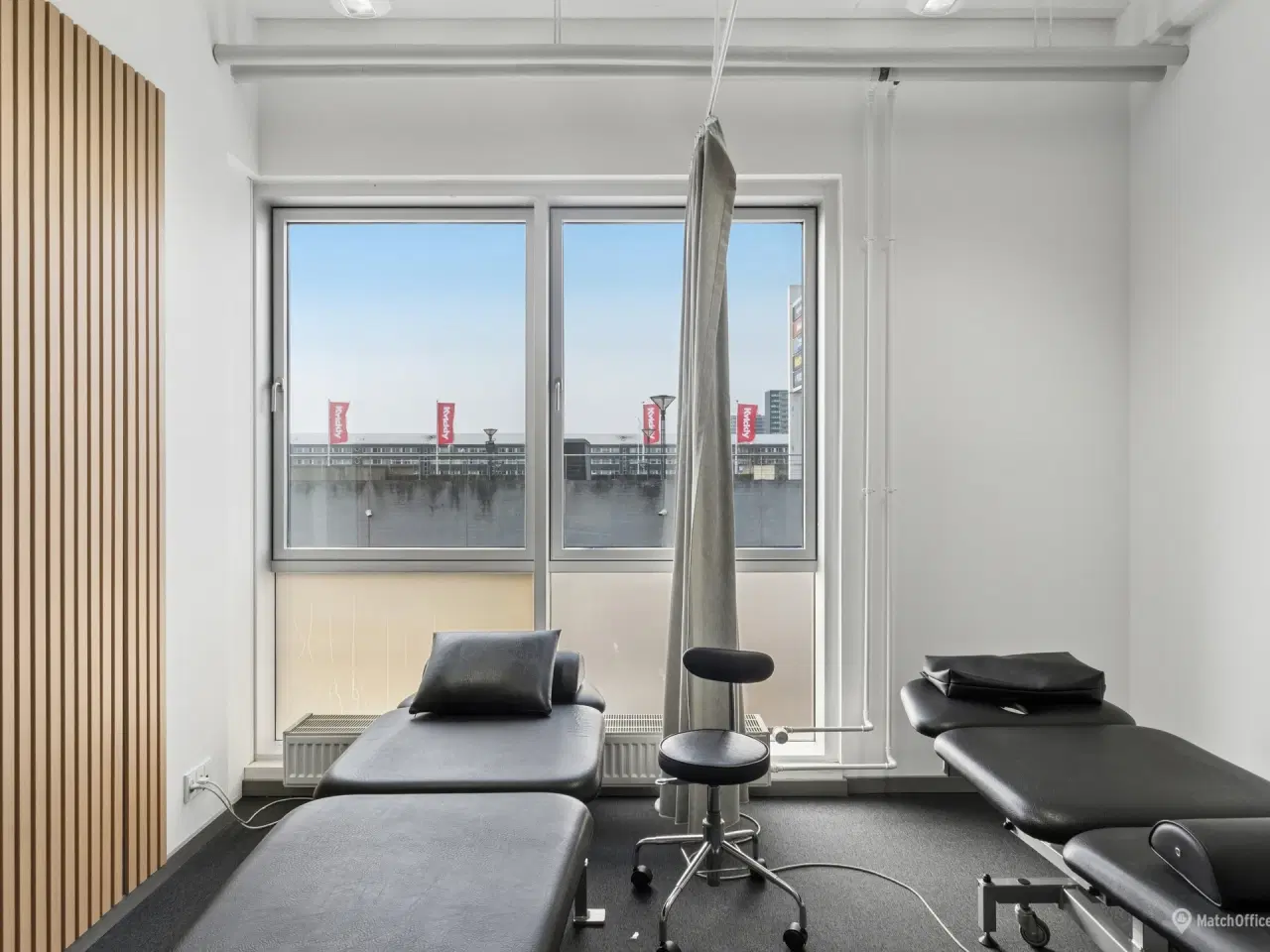 Billede 5 - Lyst kontor- eller kliniklejemål tæt på offentlig transport og Motorring 3