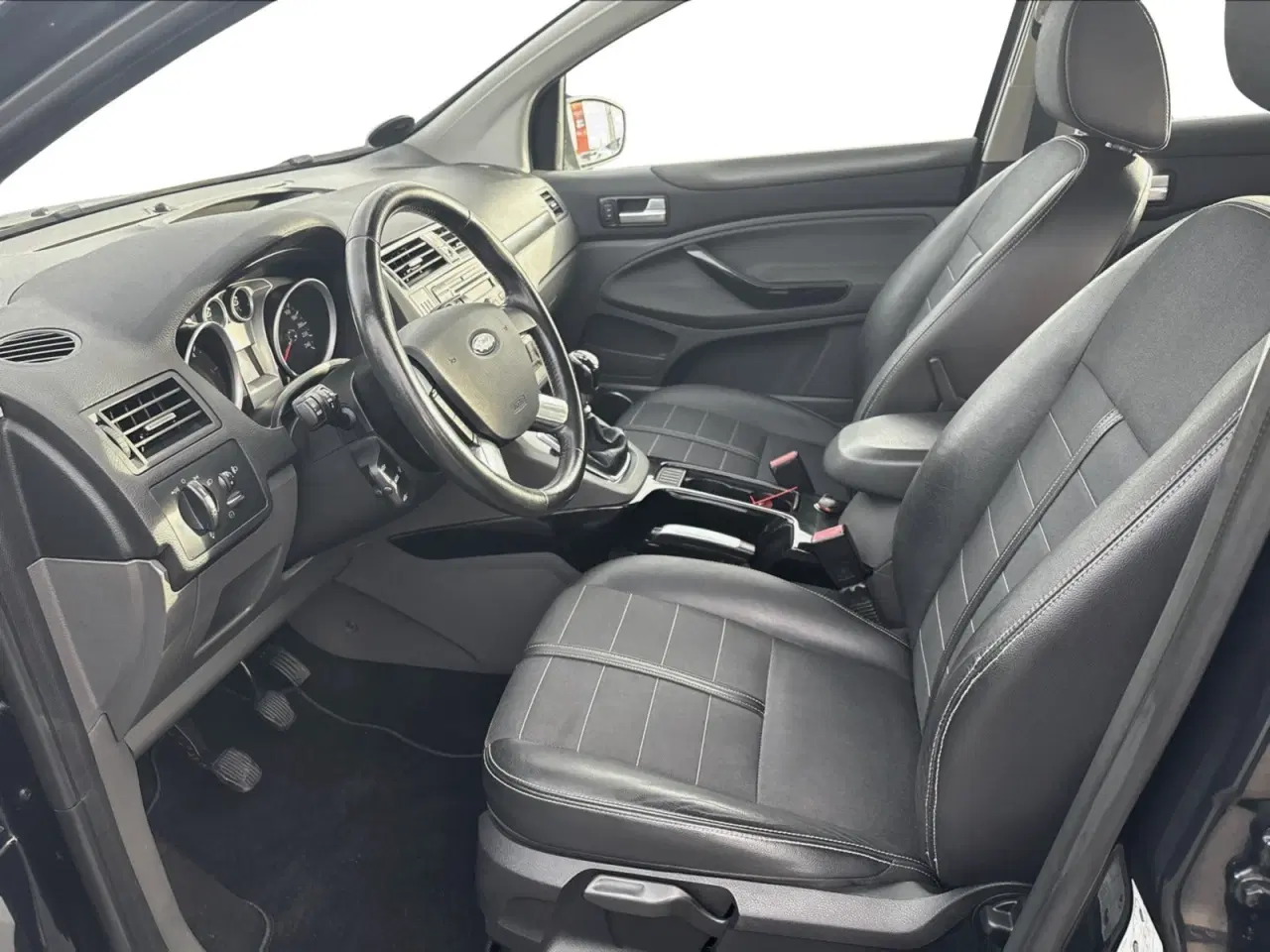 Billede 11 - Ford Kuga 2,0 TDCi 140 Titanium