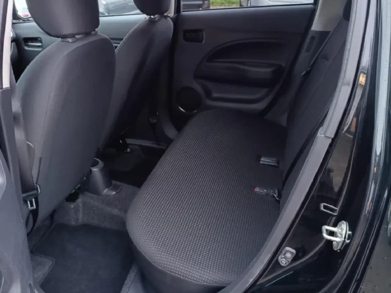 Billede 7 - Mitsubishi Space Star 1,2 Intense 80HK 5d