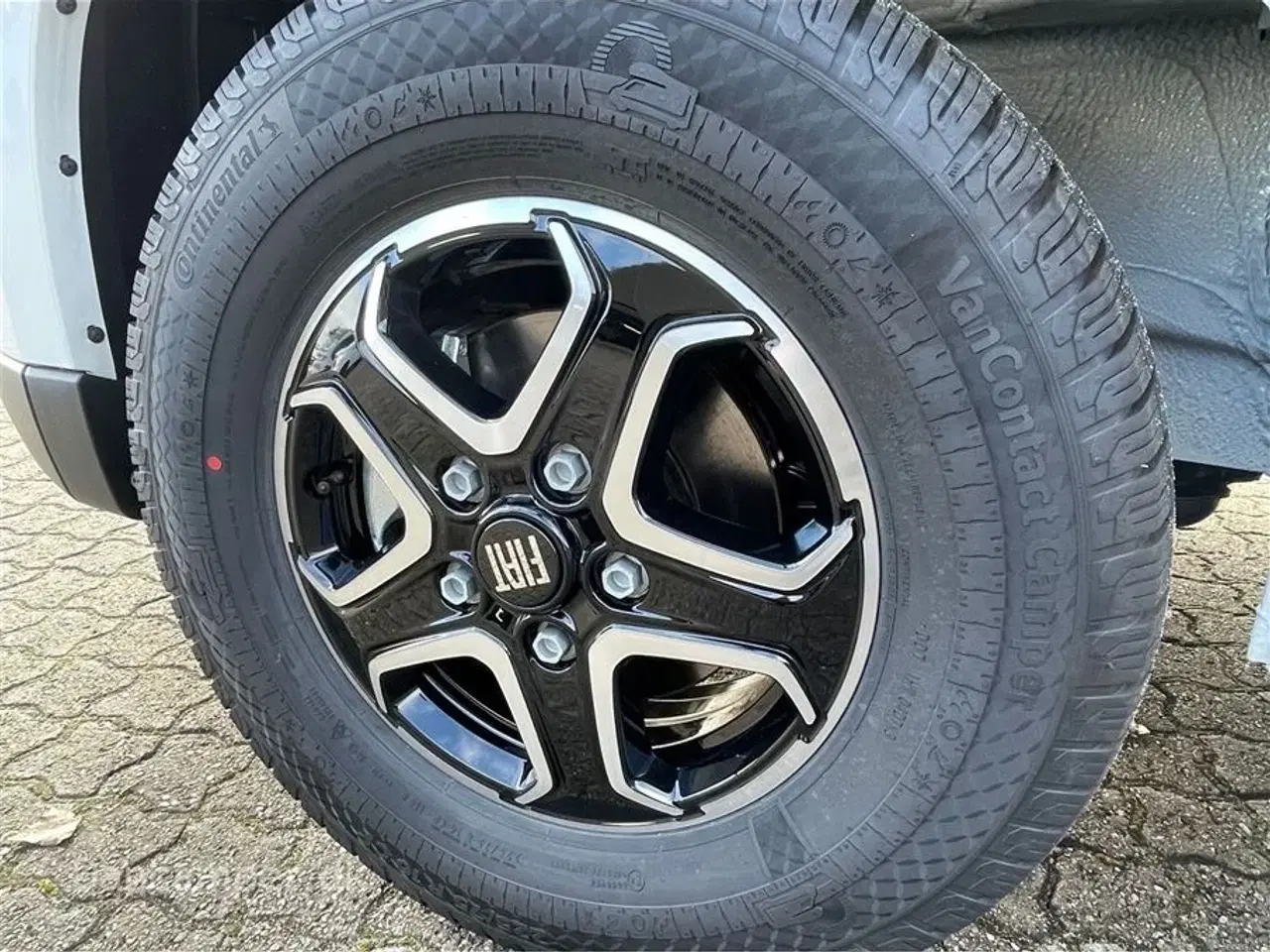 Billede 8 - 2026 - Chausson 640   Fiat Chausson 640 Ultimate Line med 140 HK, 8-trins aut.gear, adaptiv fartpilot, nøglefri adgang, isoleret og opvarmet spildevandstank