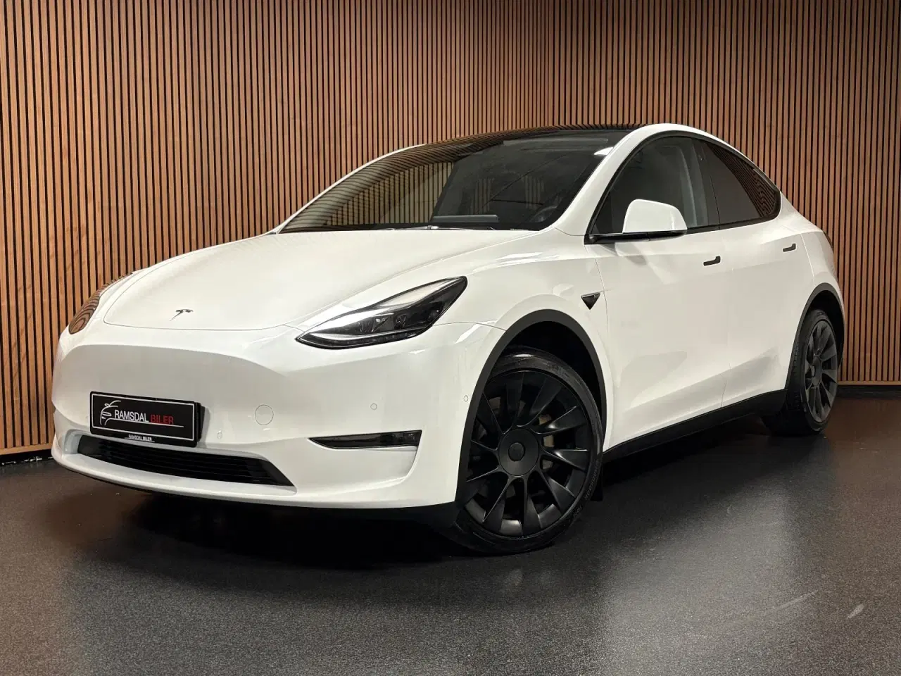 Billede 1 - Tesla Model Y  Long Range AWD