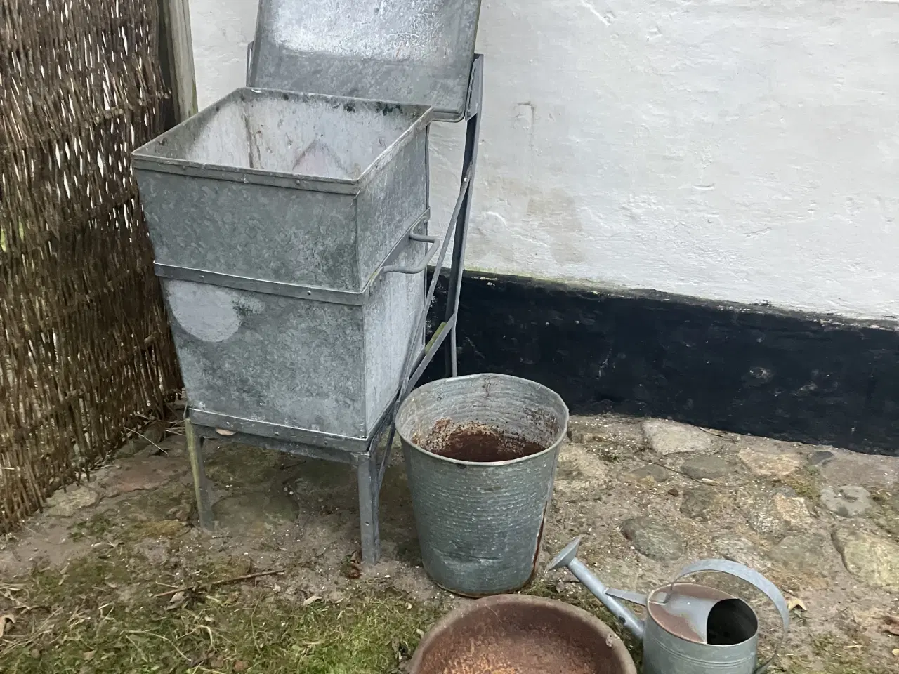 Billede 2 - Zinkskrallespand med stativ vandkande spand bajle