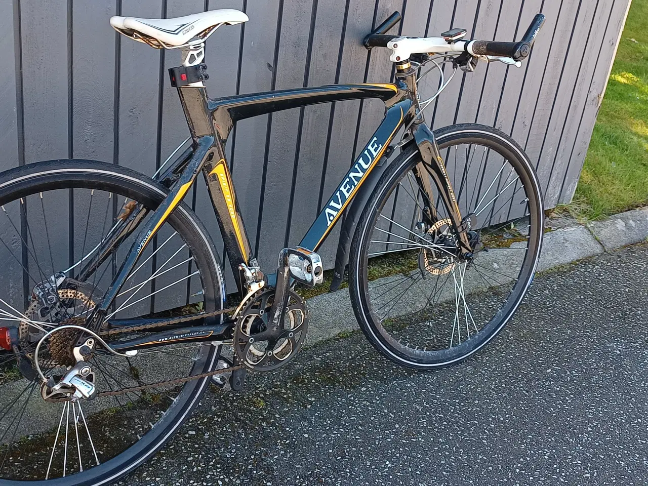 Billede 2 - Cykel Avenue Spirit x5 4000.