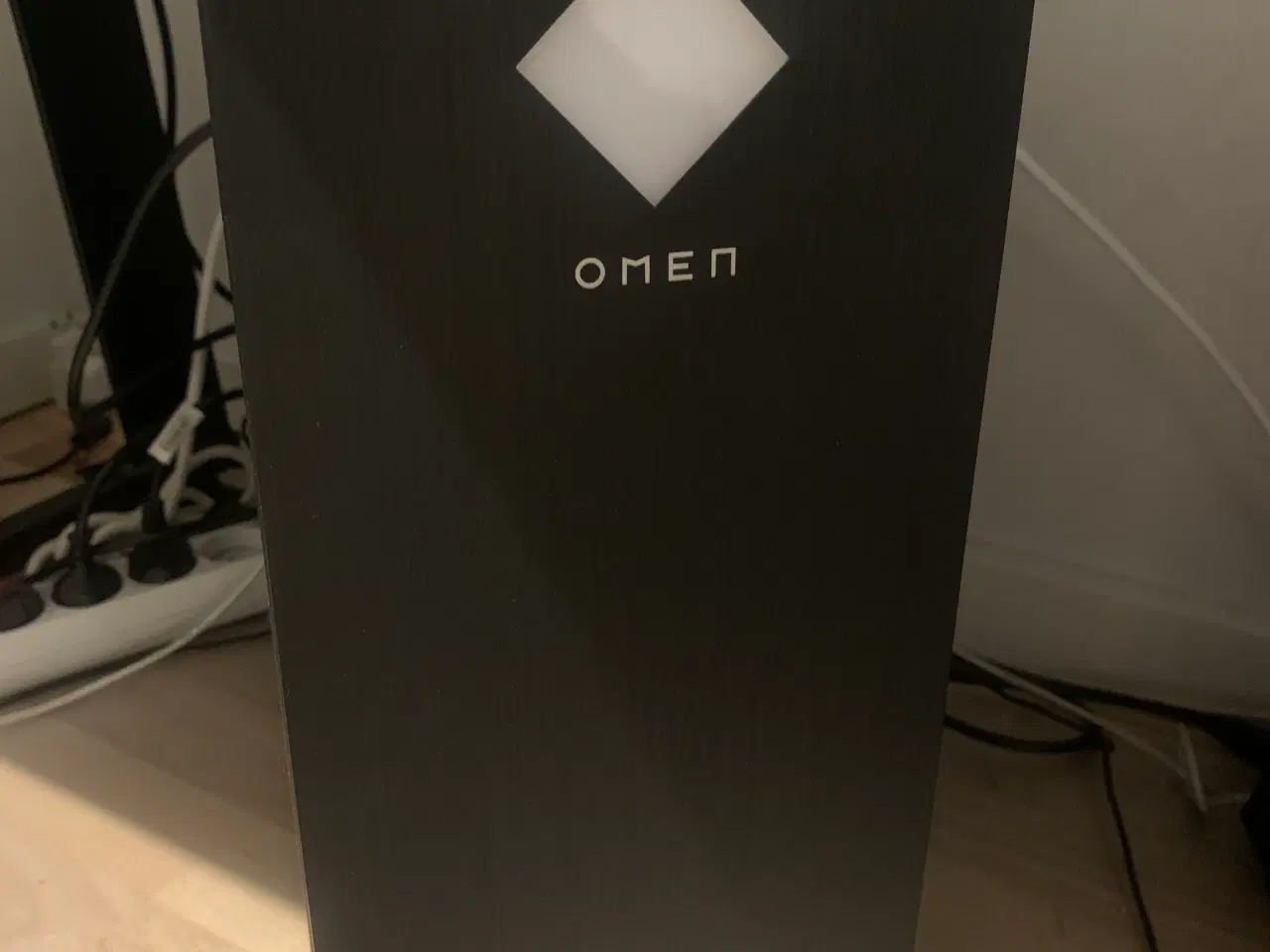 Billede 1 - HIGH END GAMER PC HP Omen 25L i7-14700F RTX 4060TI