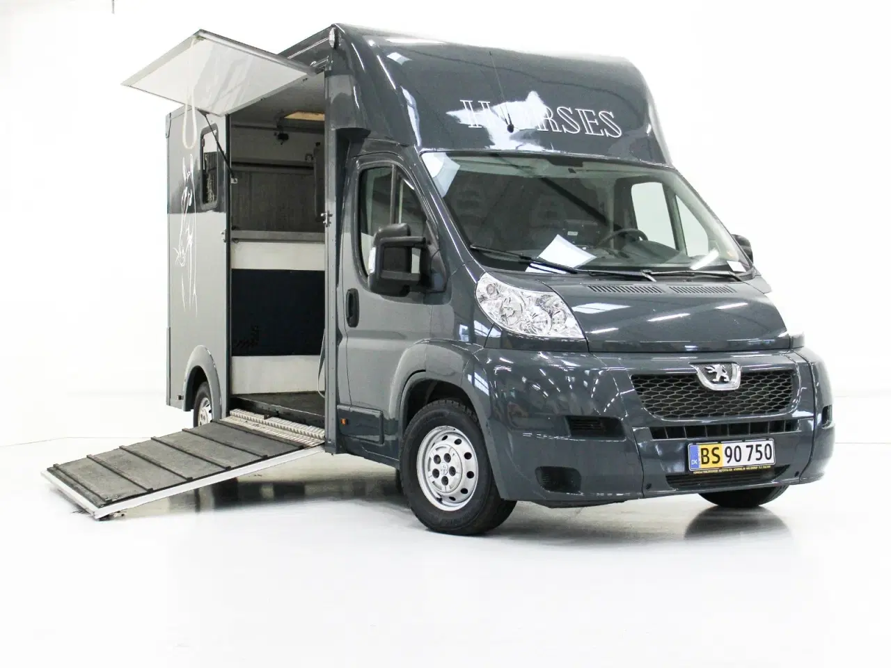 Billede 1 - Peugeot Boxer 335 2,2 HDi 130 Kassevogn L1H1