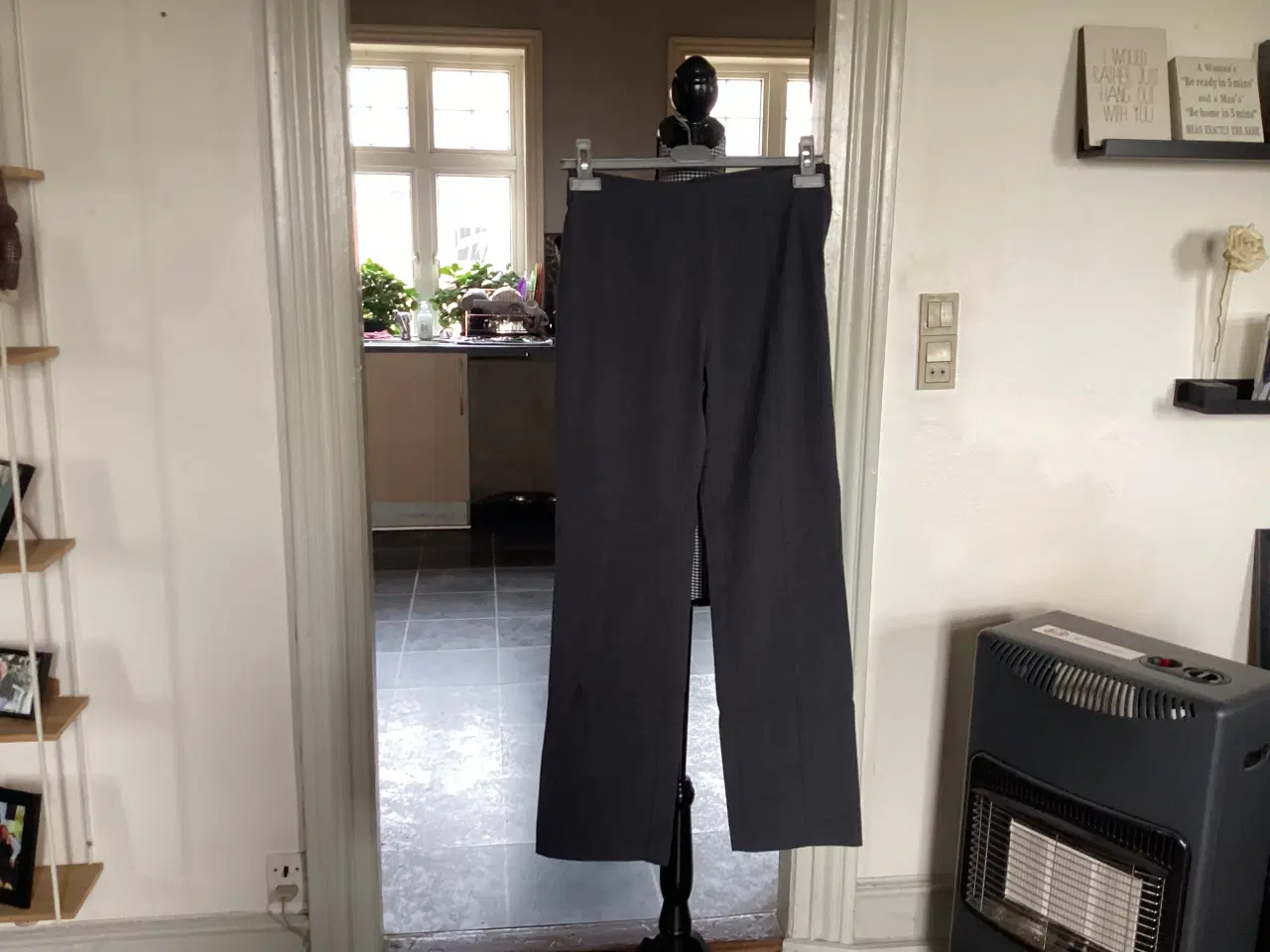 Billede 16 - Bukser / Leggins. STR : 158 - 164 - S.