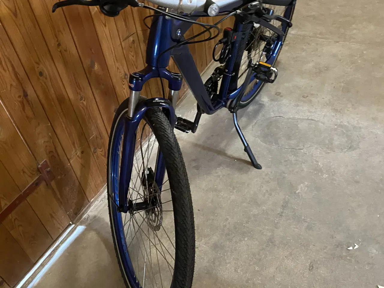 Billede 2 - Cykel BMW som ny.