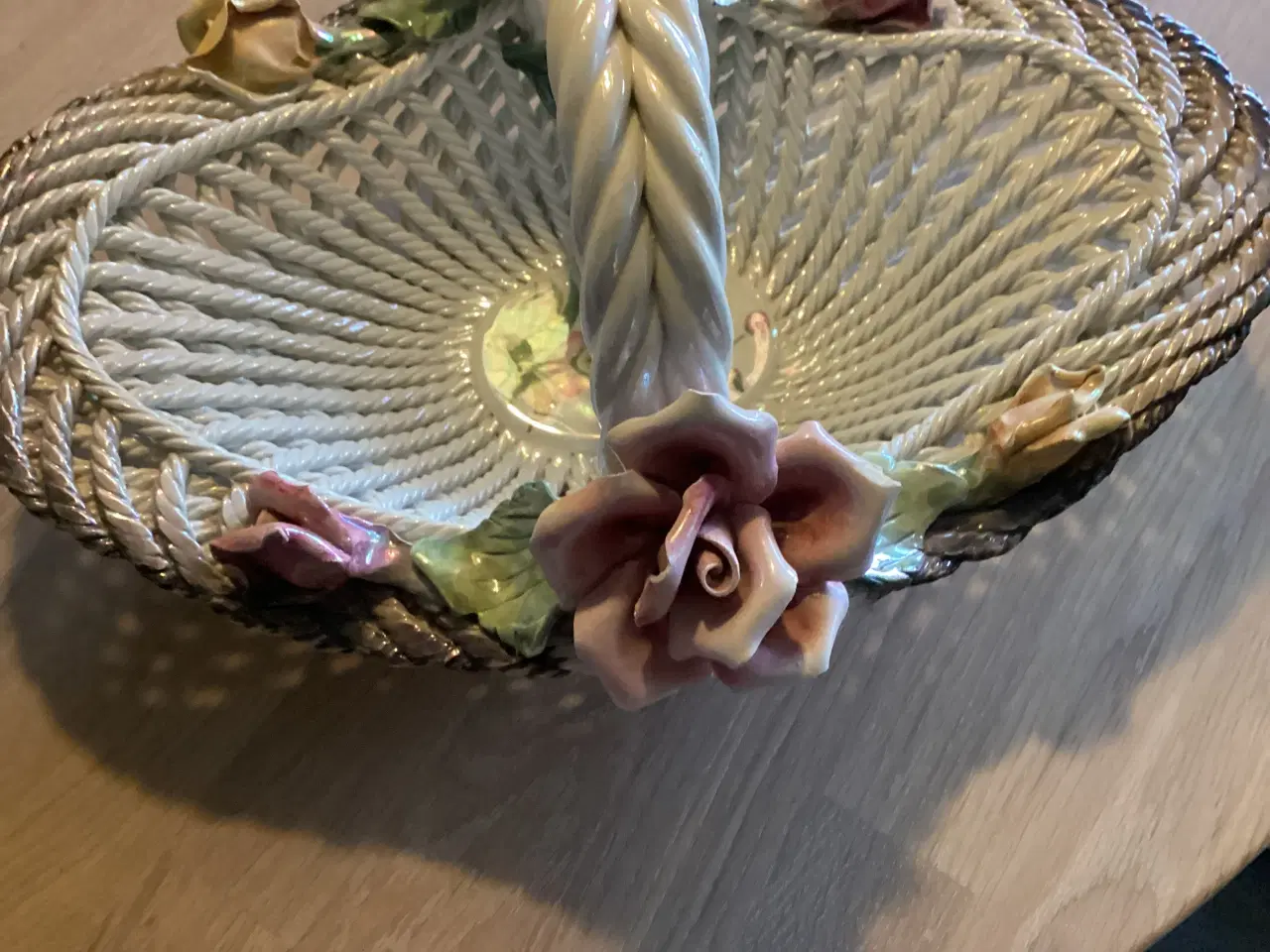 Billede 4 - Italiensk porcelænsskål sælges.